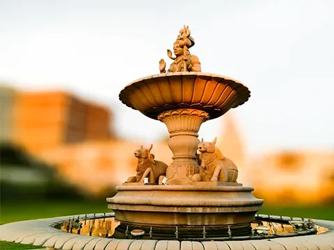 FOUNTAIN